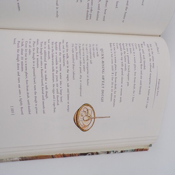 Margaret Rudkin First Edition 1963 Pepperidge Farm Cookbook. - Hardcover - Picture 9 of 11